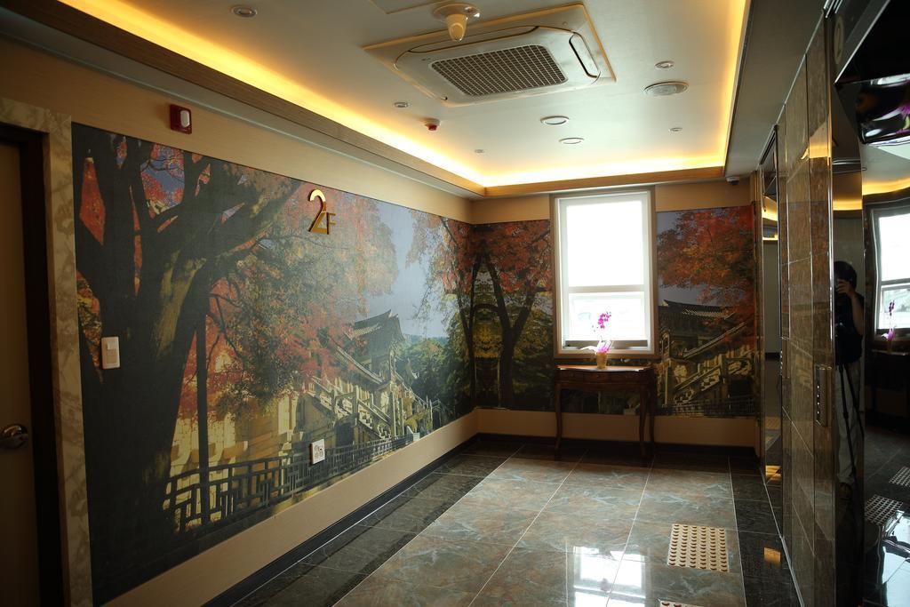 Arisu Gyeongju Hotel Экстерьер фото