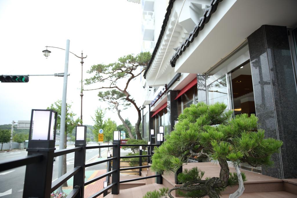 Arisu Gyeongju Hotel Экстерьер фото